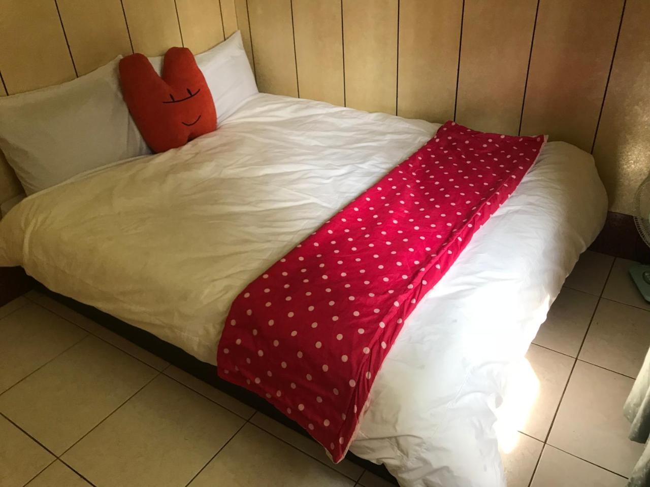Sun Moon Lake B&B Юйчи Экстерьер фото