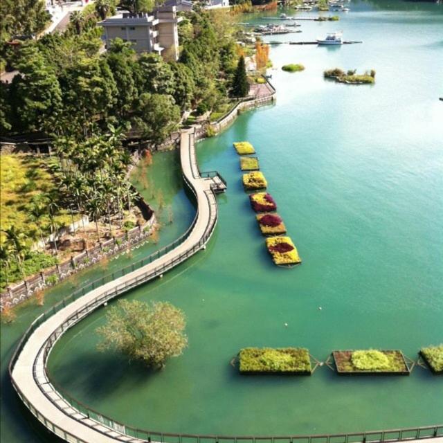 Sun Moon Lake B&B Юйчи Экстерьер фото